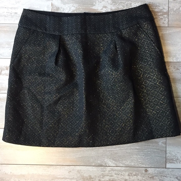 LOFT Dresses & Skirts - LOFT Black & Gold Glitter A-Line Skirt.17400
